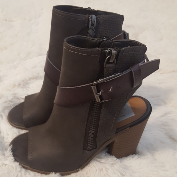 Brown gray open toe booties. New with tags - Picture 2 of 6